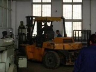 金山工業(yè)區(qū)叉車(chē)租賃包月服務(wù) 賦能時(shí)代大道工業(yè)機(jī)器人制造搬吊新紀(jì)元
